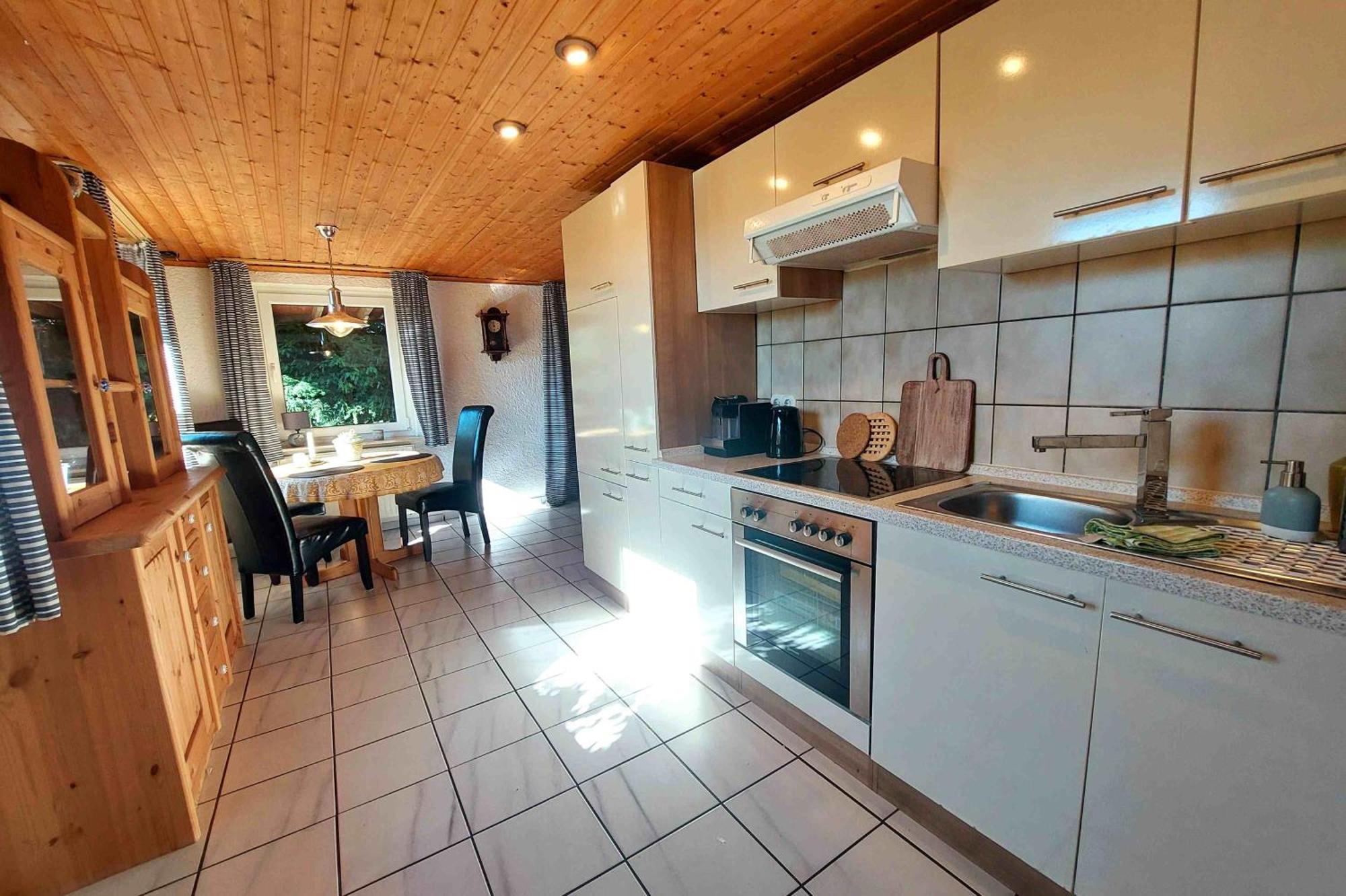 Kleines Haus Mitten In Der Natur Mit Eigener Terrasse Und Sonnenbalkon Halver Exterior foto